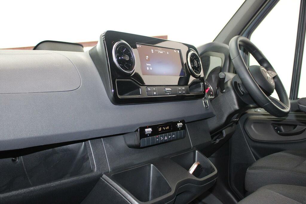 Mercedes-Benz Sprinter 2.0 315 Cdi Pro Panel Van G-tronic Rwd KR25LNO Blue #3
