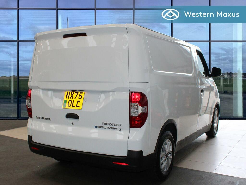 Maxus eDeliver 3 50.23Kwh Panel Van Fwd L1 122 P White #6