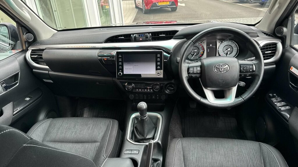 Toyota HILUX 2.8 D-4d Invincible 4Wd Euro 6 Ss Grey #6