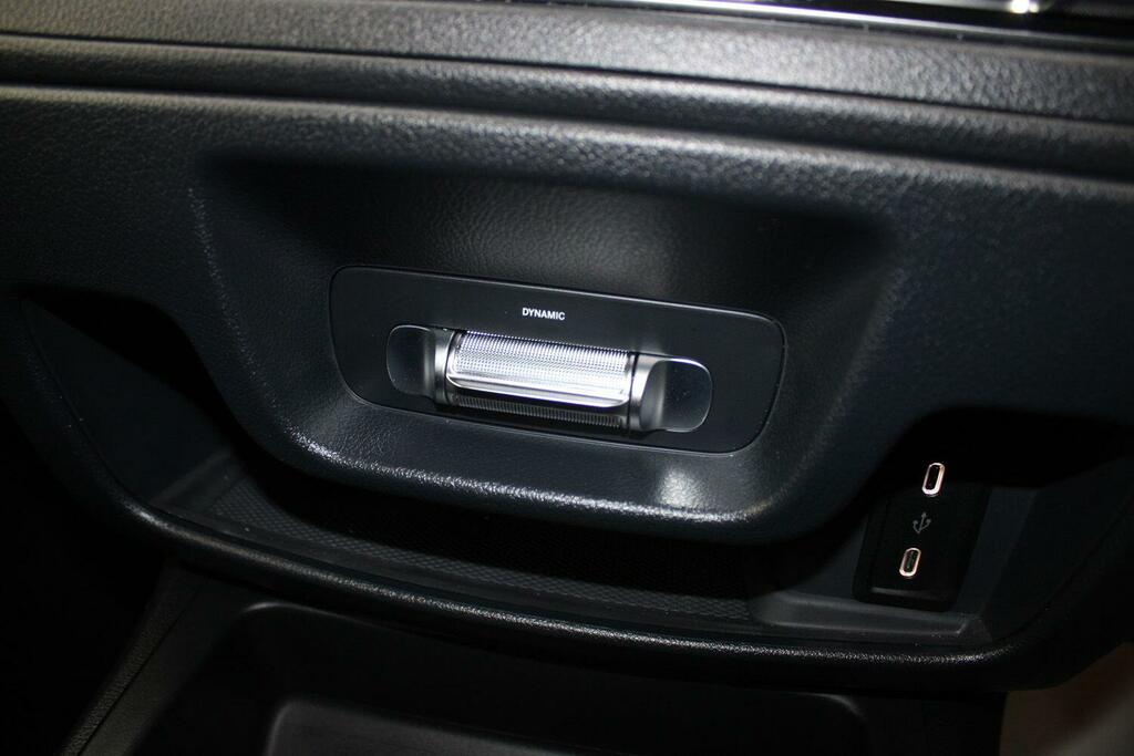 Mercedes-Benz Vito Vito 119Cdi Select Crew Van 9G-tronic Black #34