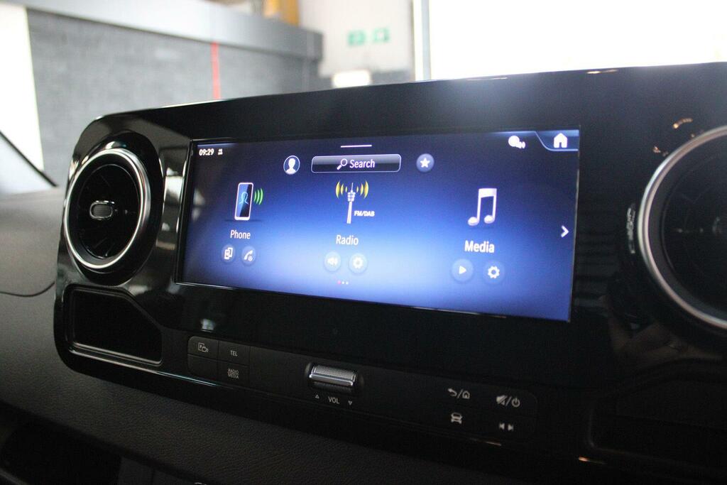 Mercedes-Benz Sprinter 2.0 315 Cdi Pro Rwd L2 H2 Euro 6 Ss White #21