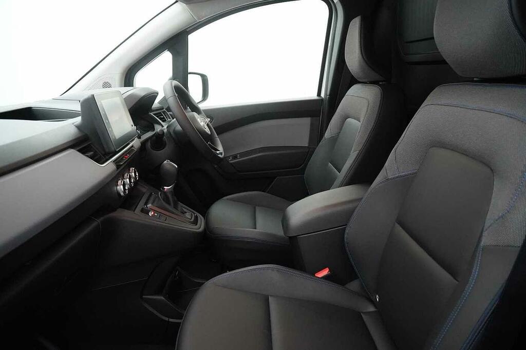 Nissan TOWNSTAR 45Kw Tekna L2 Lwb Panel Van With Sat Nav And Grey #12