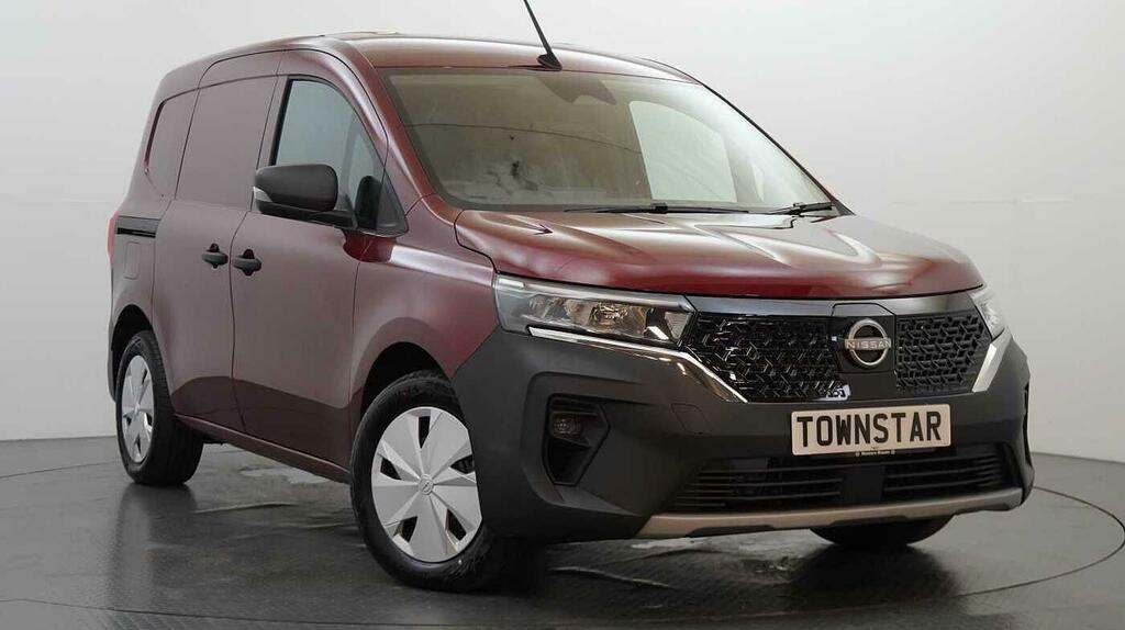 Nissan TOWNSTAR 45Kwh Acenta L1 Panel Van 22Kw Obc Red