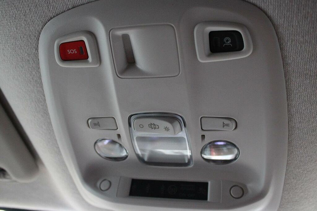 Peugeot E-Expert E 1000 75Kwh Professional Premium Standard Crew White #24