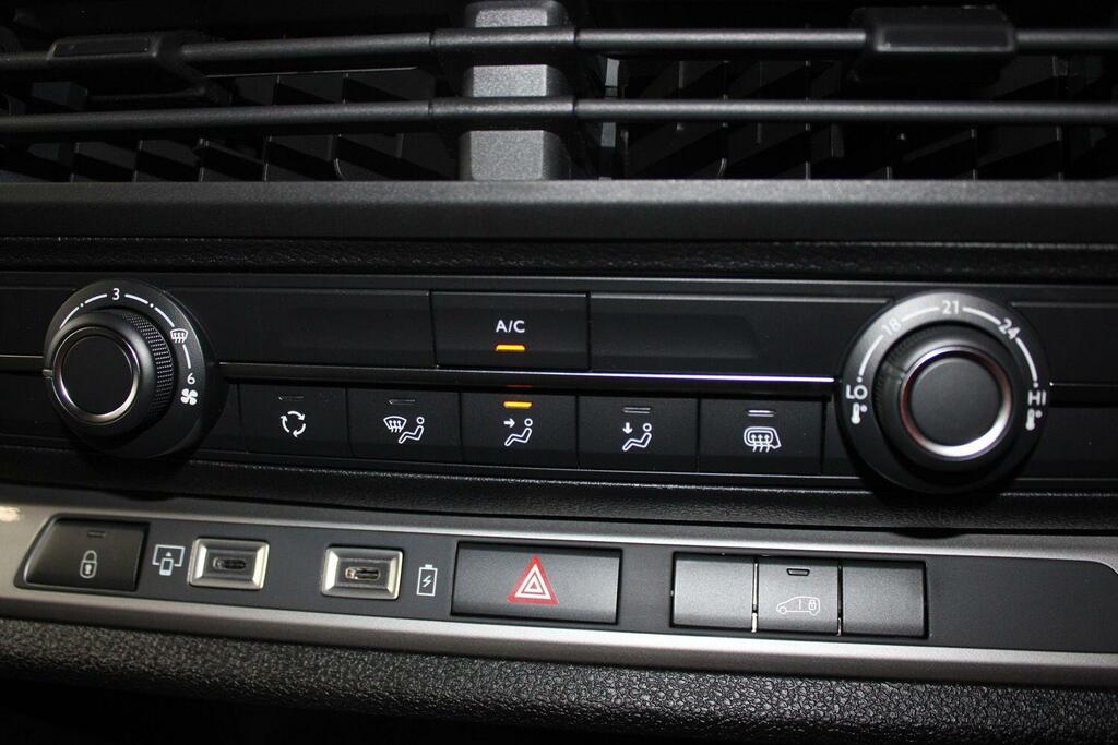 Peugeot E-Expert E 1000 75Kwh Professional Premium Standard Crew White #22