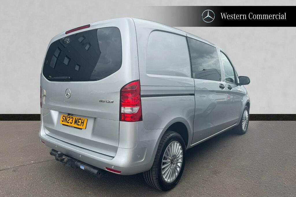 Mercedes-Benz Vito 2L 2.0 119 Cdi Premium Crew Van Double Cab Die Red #7