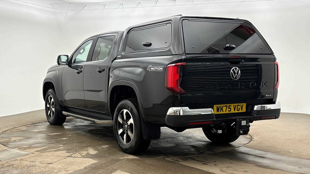 Volkswagen Amarok Dcab Pick Up Style 2.0 Tdi 205 4Motion Black #3