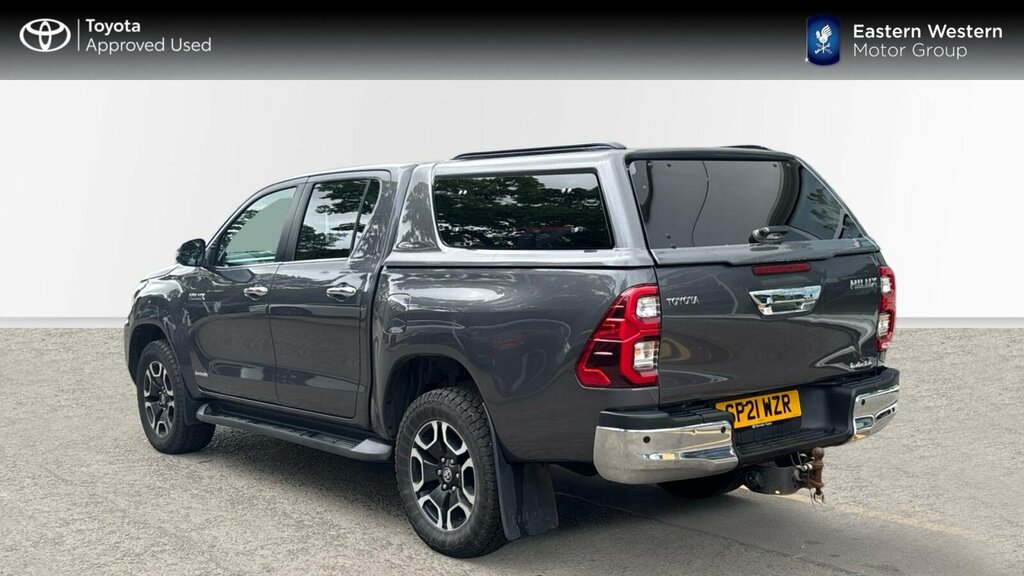 Toyota HILUX 2.8 D-4d Invincible 4Wd Euro 6 Ss Grey #4