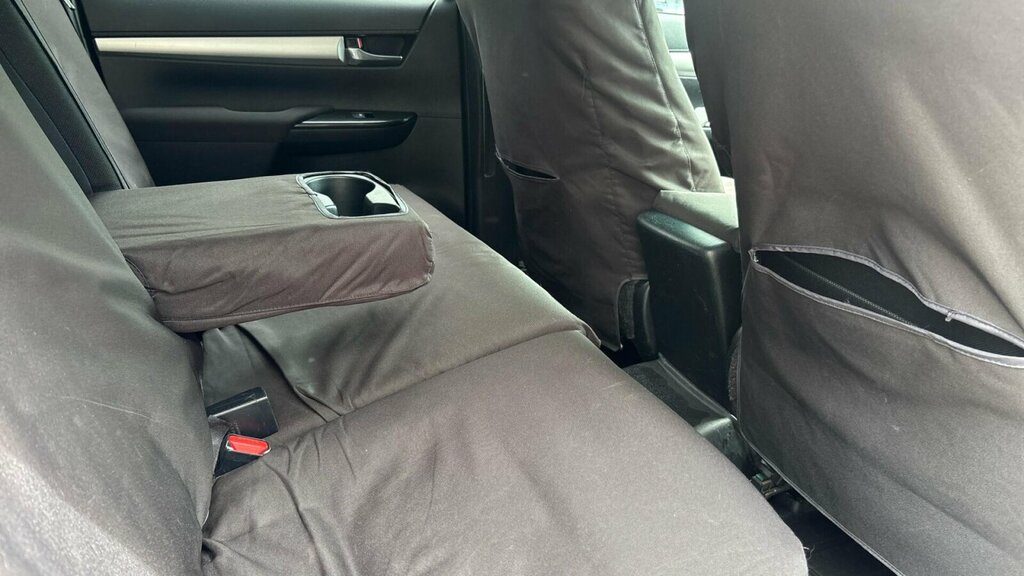 Toyota HILUX 2.8 D-4d Invincible X Pickup Double Cab 4Wd Black #18