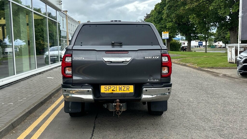Toyota HILUX 2.8 D-4d Invincible X Pickup Double Cab 4Wd Black #26