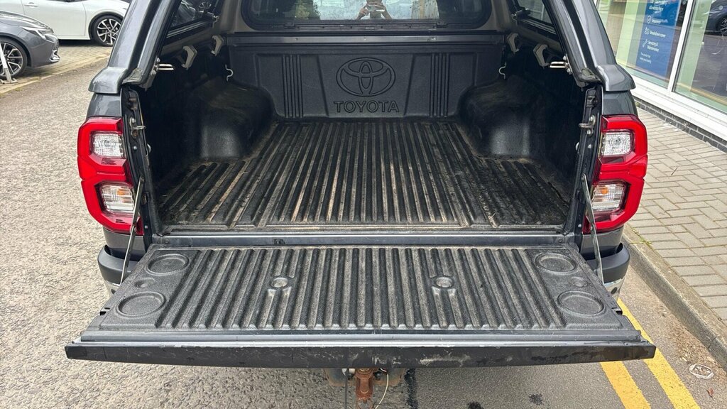 Toyota HILUX 2.8 D-4d Invincible X Pickup Double Cab 4Wd Black #13