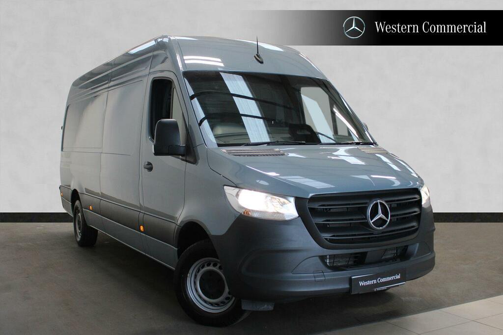 Mercedes-Benz Sprinter 2.0 315 Cdi Pro Panel Van G-tronic Rwd Blue