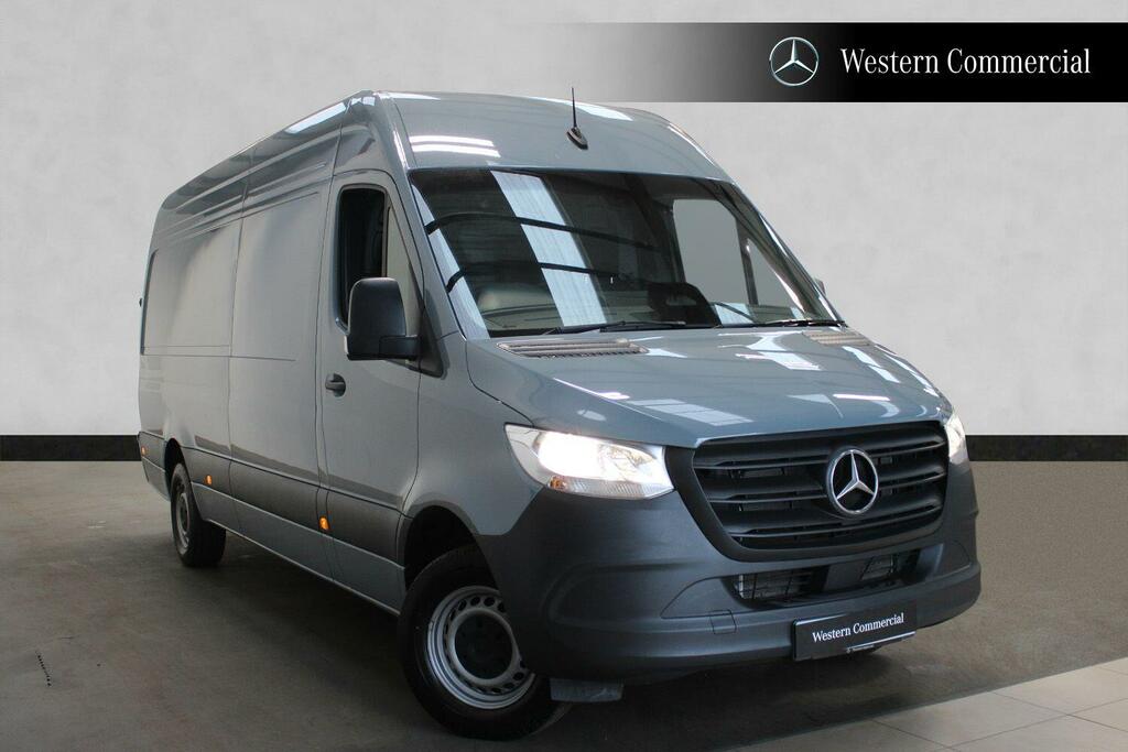 Mercedes-Benz Sprinter 2.0 315 Cdi Pro Panel Van G-tronic Rwd Blue