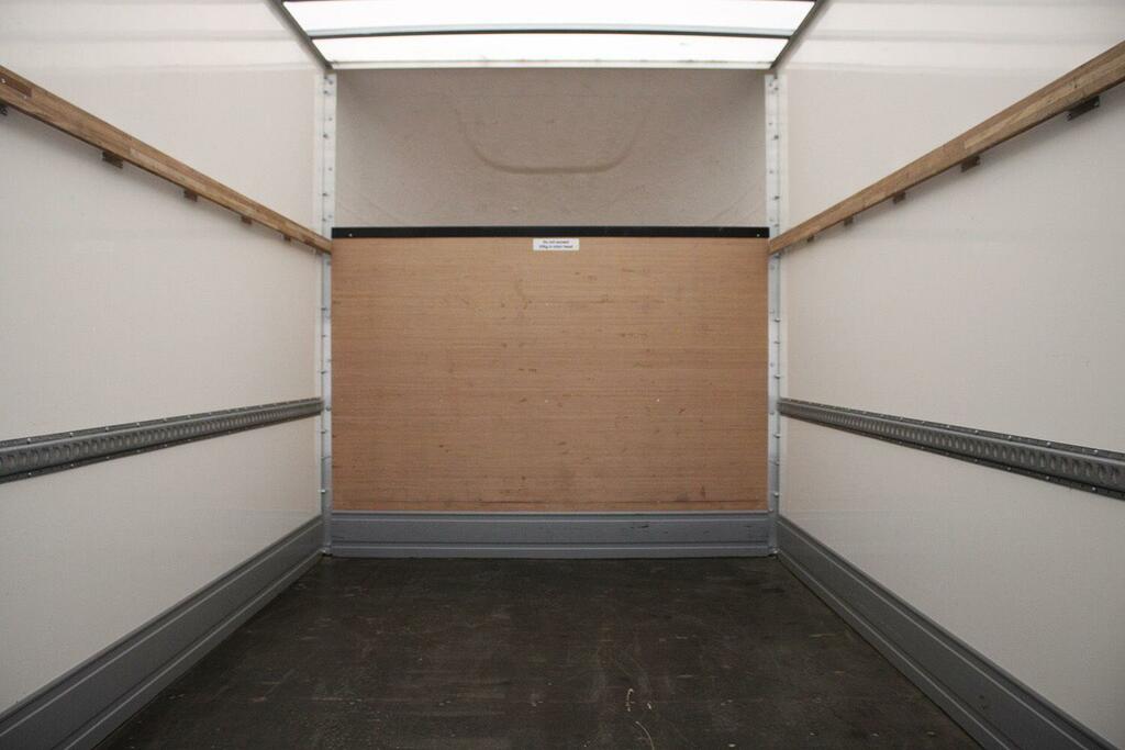 Mercedes-Benz Sprinter 315 L3 Pro Luton Box Van Rwd White #2
