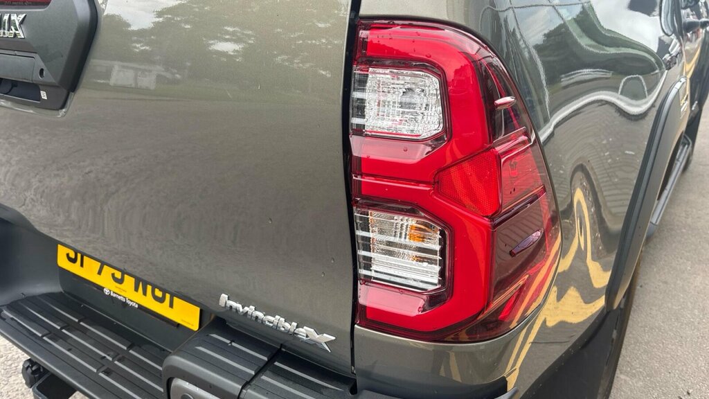 Toyota HILUX Invincible X Dcab Pick Up 2.8 D 48V Black #21