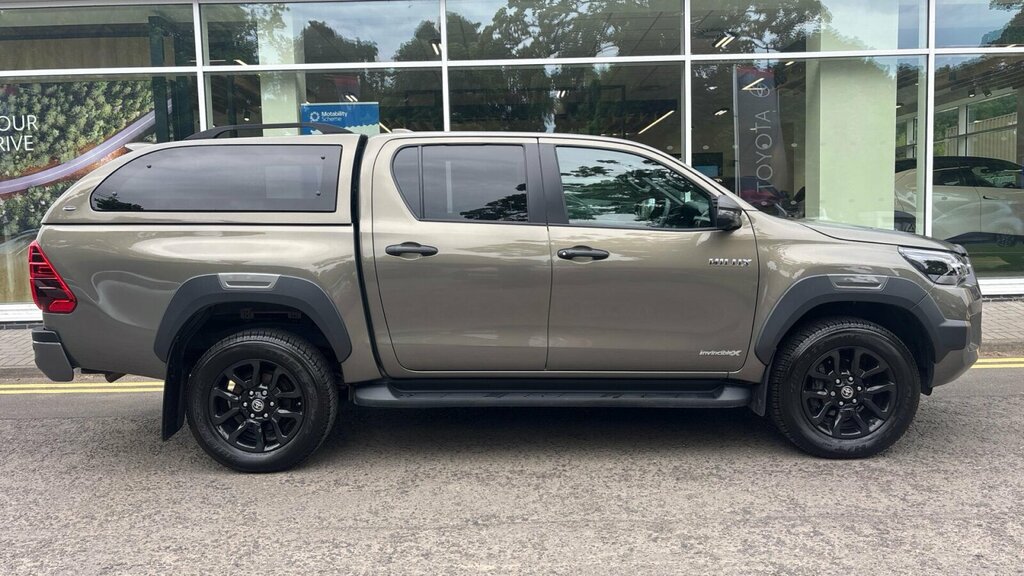 Toyota HILUX Invincible X Dcab Pick Up 2.8 D 48V Black #23