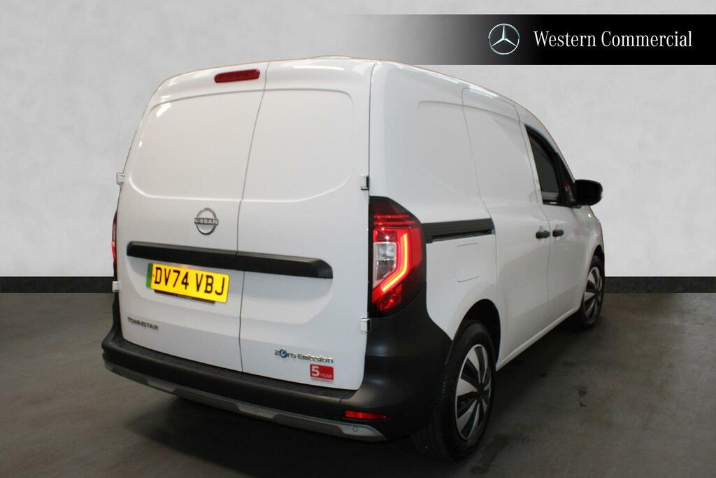 Nissan TOWNSTAR 45Kwh Tekna Panel Van 6Dr L2 H1 122 White #9