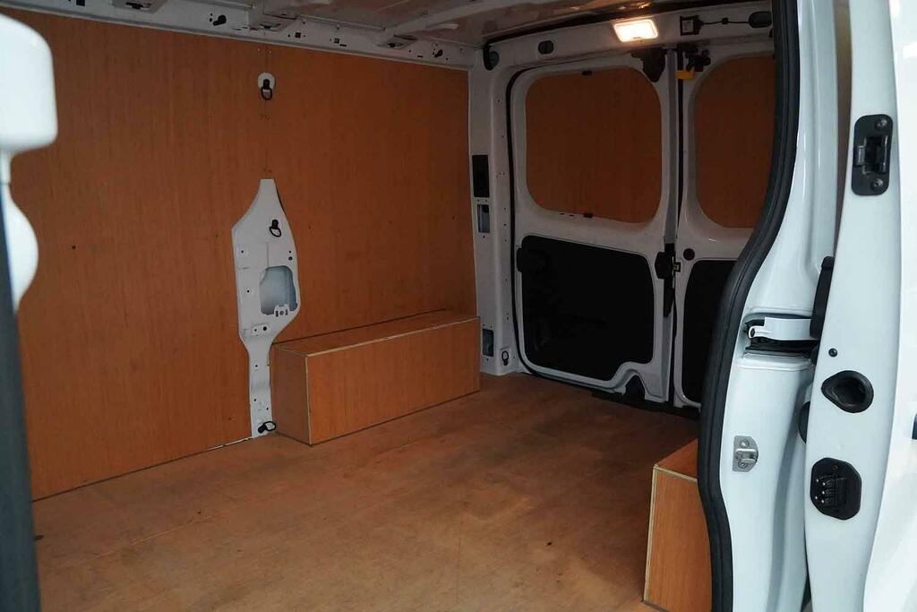 Renault Trafic 2.0 Dci Blue Sl30 Advance Panel Van Man White #4