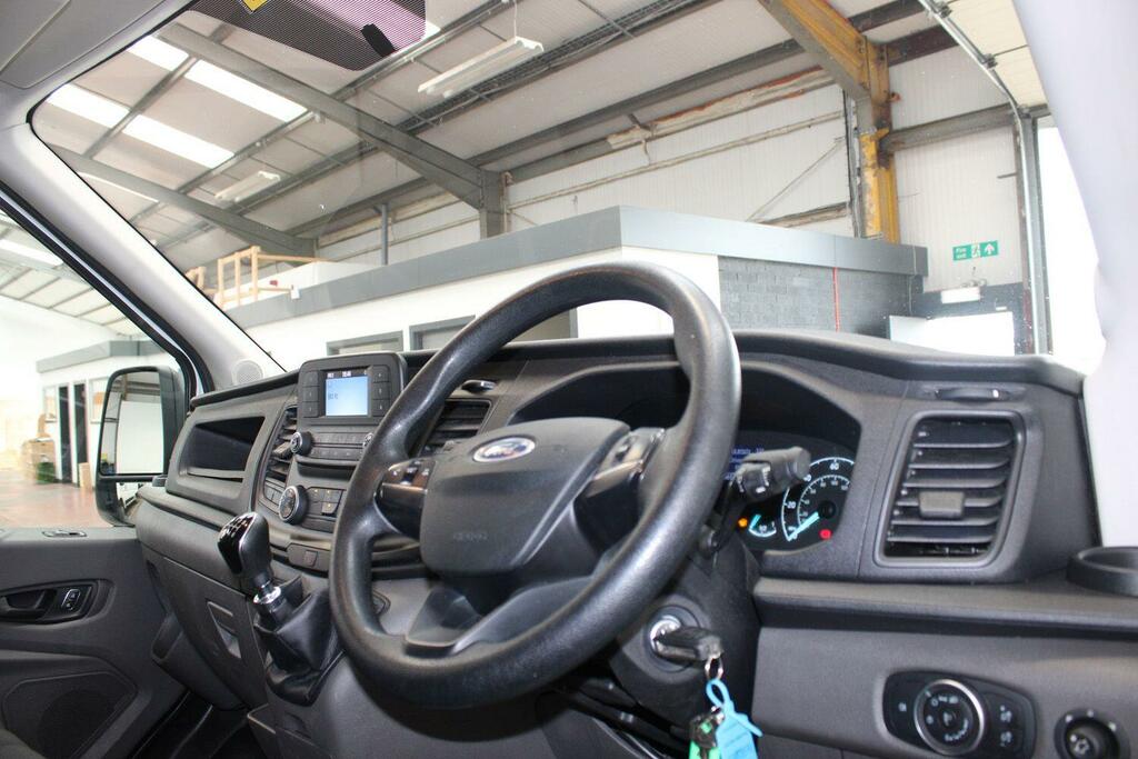 Ford Transit Custom 2.0 350 Ecoblue Leader Luton Fwd White #3