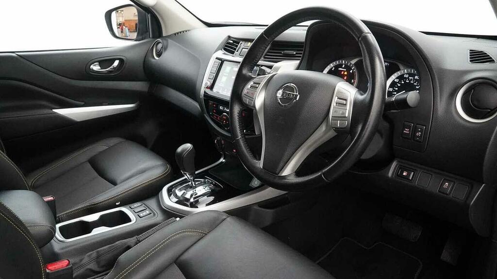 Nissan Navara Double Cab Pick Up N-guard 2.3Dci 190 Tt 4Wd Grey #20