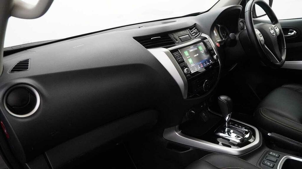Nissan Navara 2.3 Dci 190 Tt 4Wd N-guard Pickup With Truckm Grey #2