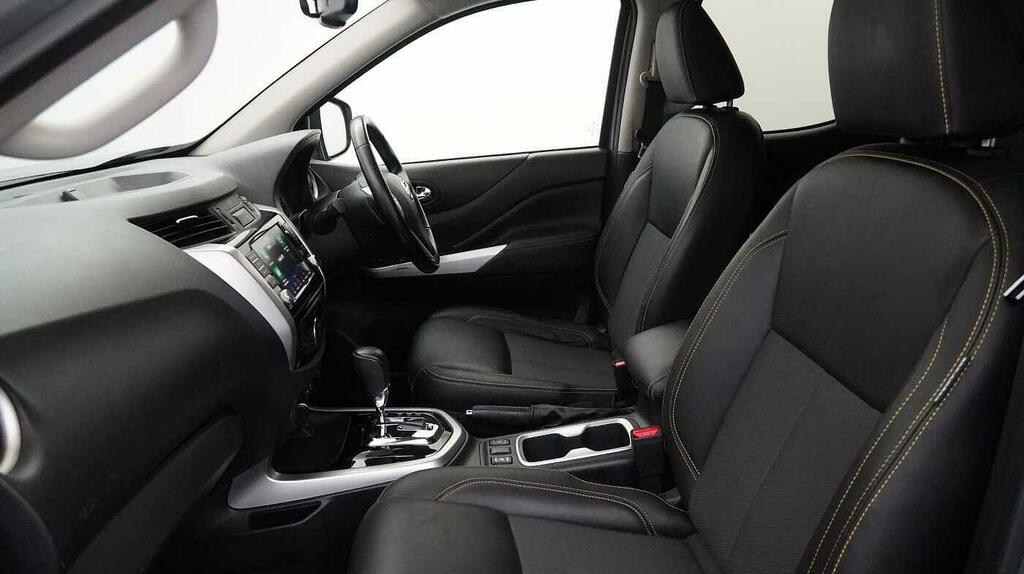 Nissan Navara Double Cab Pick Up N-guard 2.3Dci 190 Tt 4Wd Grey #16