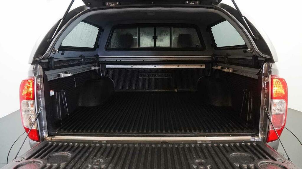 Nissan Navara Double Cab Pick Up N-guard 2.3Dci 190 Tt 4Wd Grey #8
