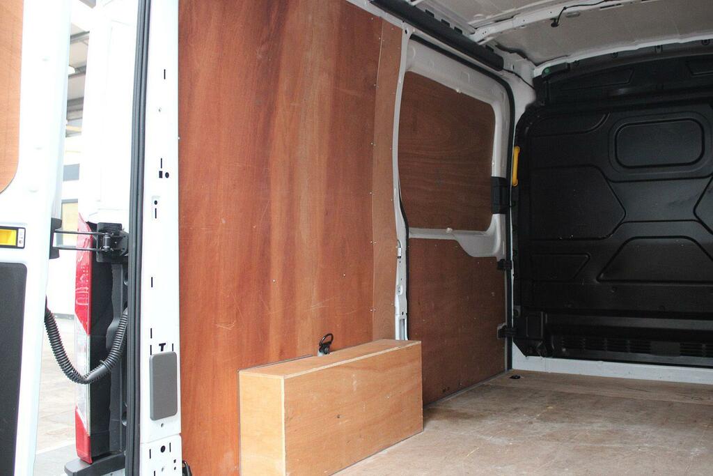 Ford Transit Custom 2.0 350 Ecoblue Trend Panel Van White #5