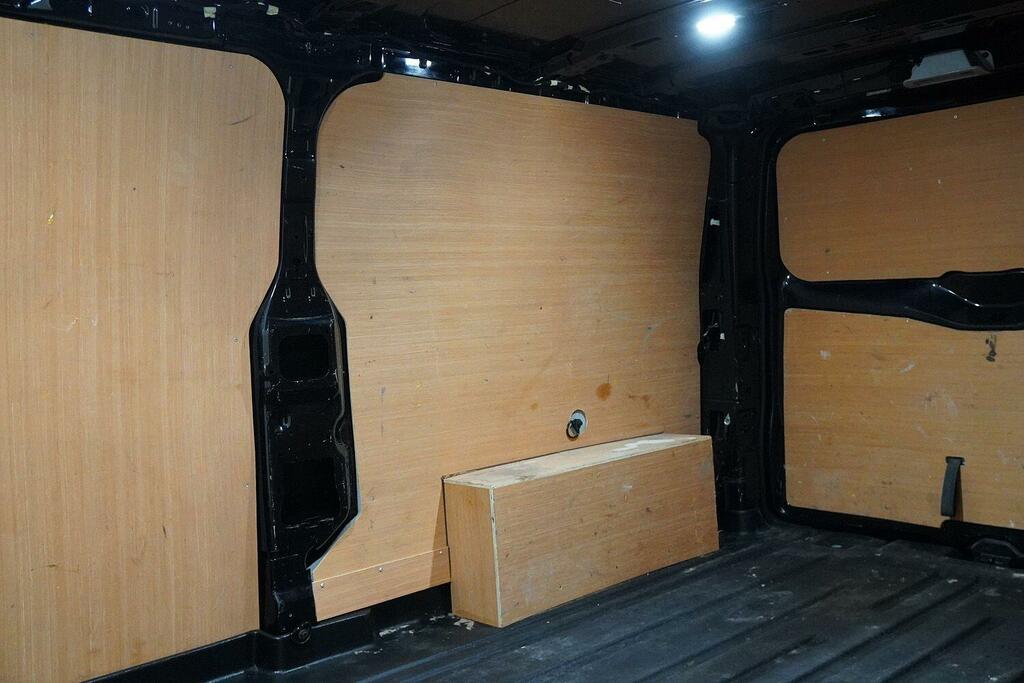Ford Transit Custom 2.0 300 Ecoblue Limited Panel Van MF74YHJ Black #5