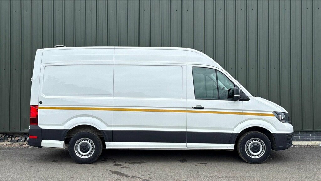 Volkswagen Crafter 2.0 Tdi Cr35 Trendline Fwd Mwb Euro 6 Ss White #4