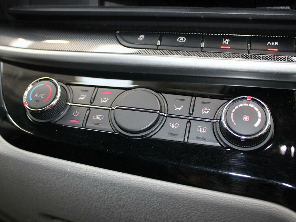 Maxus Deliver 9 160Ps D20 Fwd L3 H2 Lwb Euro 6 With Air Con Rear White #33