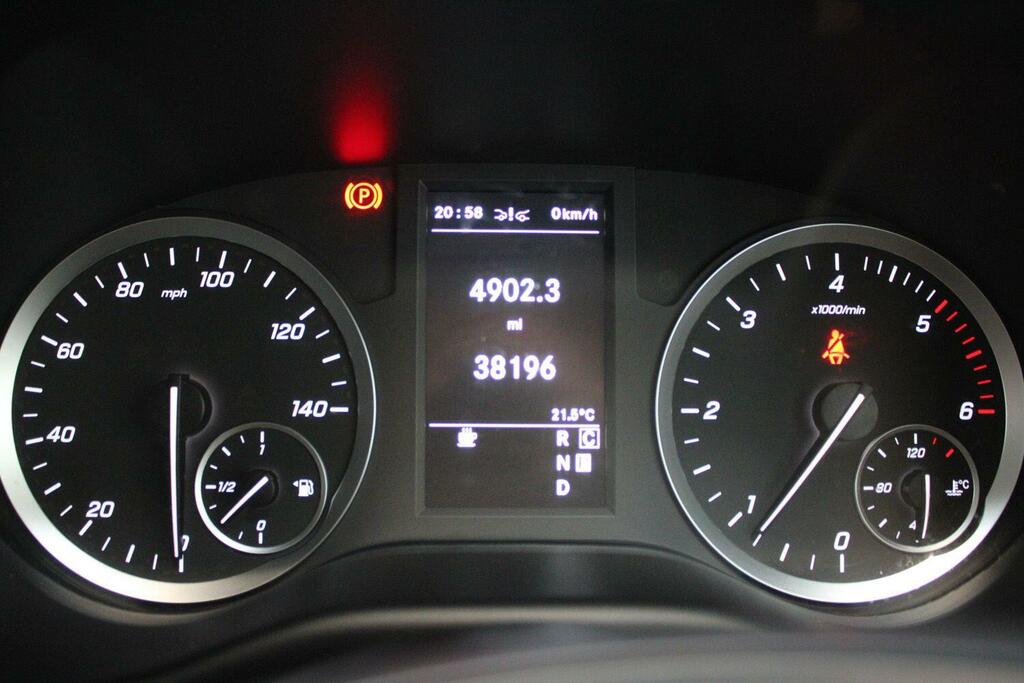 Mercedes-Benz Vito 119Cdi Sport Crew Van 9G-tronic Silver #14