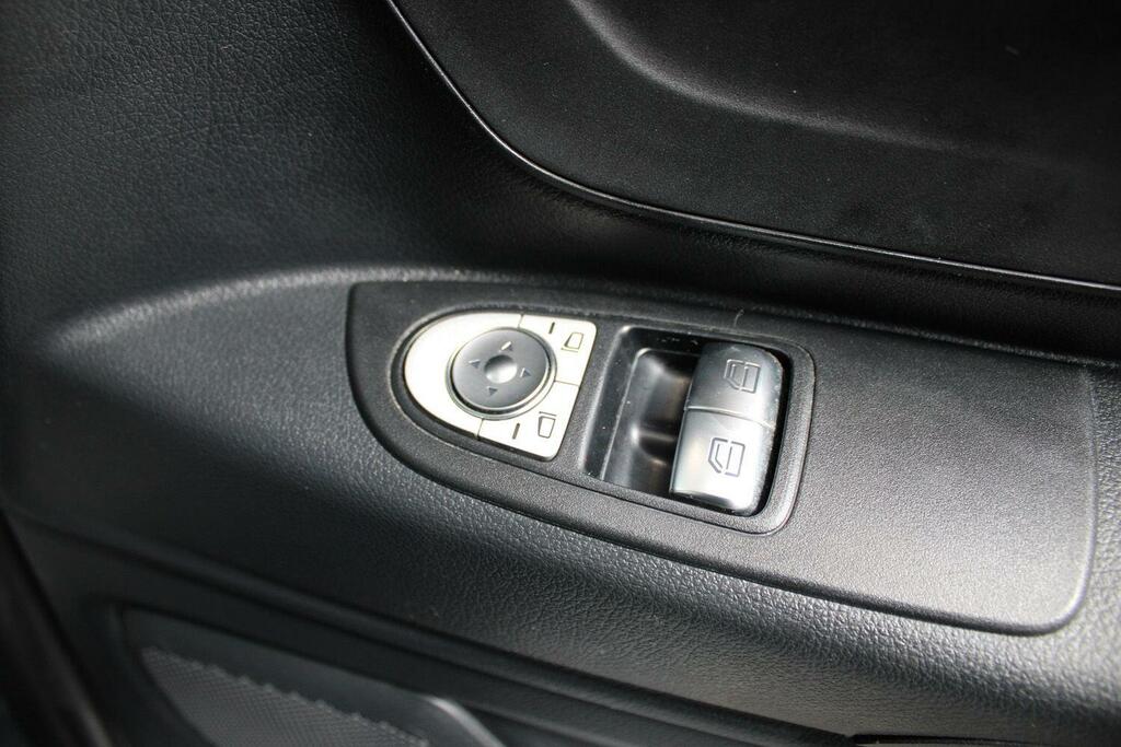 Mercedes-Benz Vito 119Cdi Sport Crew Van 9G-tronic Silver #33
