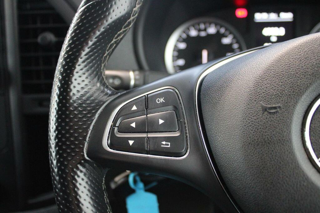 Mercedes-Benz Vito 119Cdi Sport Crew Van 9G-tronic Silver #22