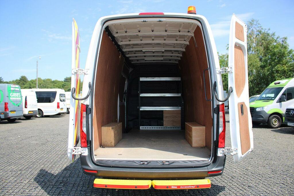 Mercedes-Benz Sprinter 2.0 315 Cdi Progressive Panel Van Manua KN73WTA White #2