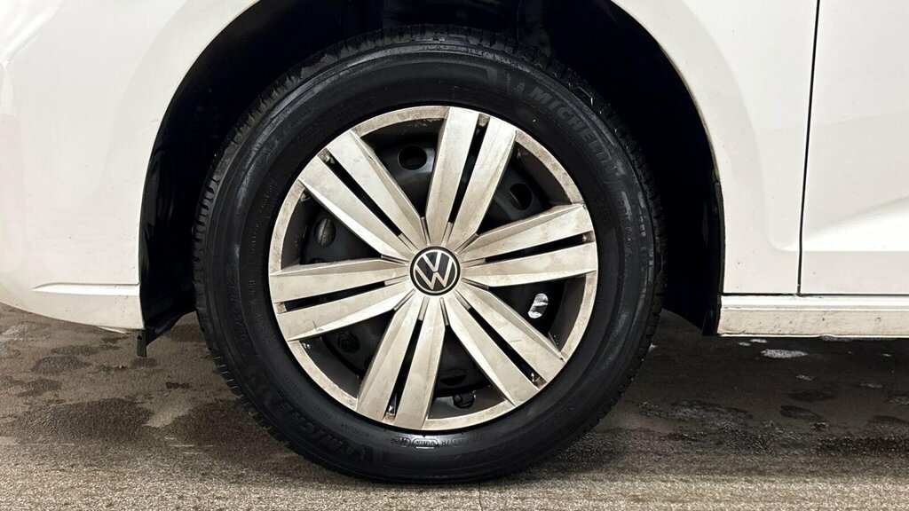Volkswagen Caddy Maxi 2.0 Tdi 102Ps Commerce Plus Van White #5
