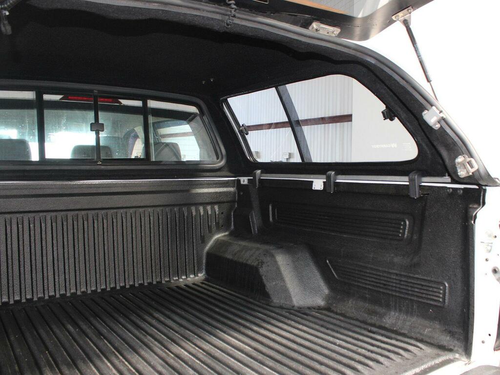 Maxus T60 2.0 Double Cab Pickup 4Wd White #17