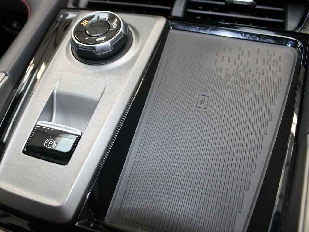 Maxus T60 2.0 Double Cab Pickup 4Wd White #34