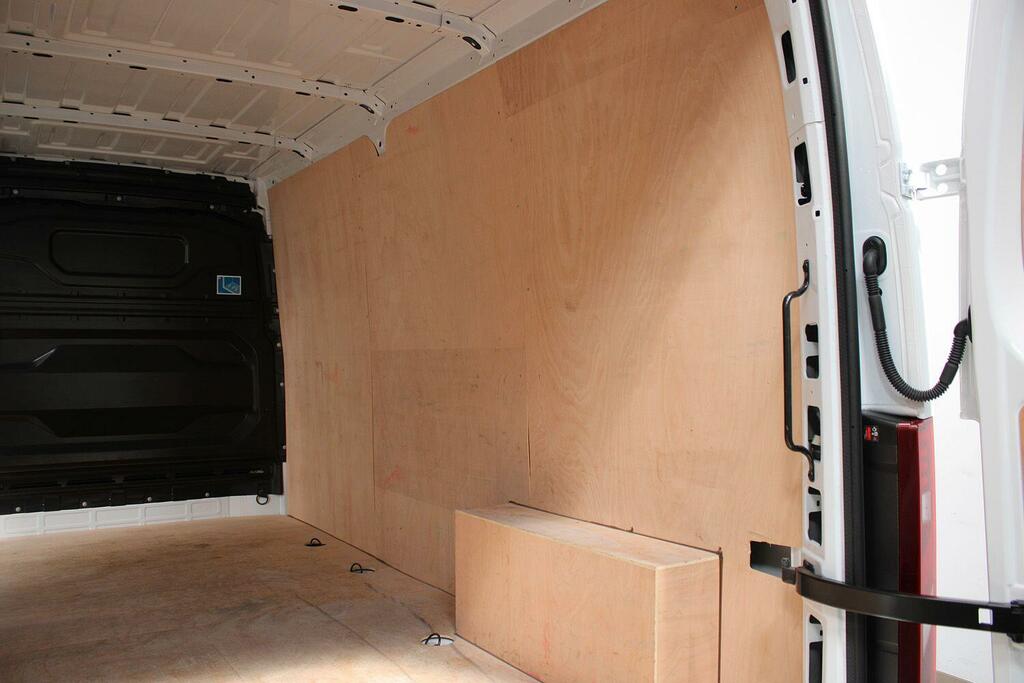 Renault Master Chassi Dcab Dropside White #16