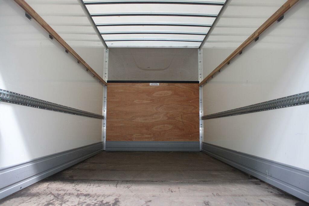 Mercedes-Benz Sprinter 315 Luton Box L3 Progressive Rwd White #2