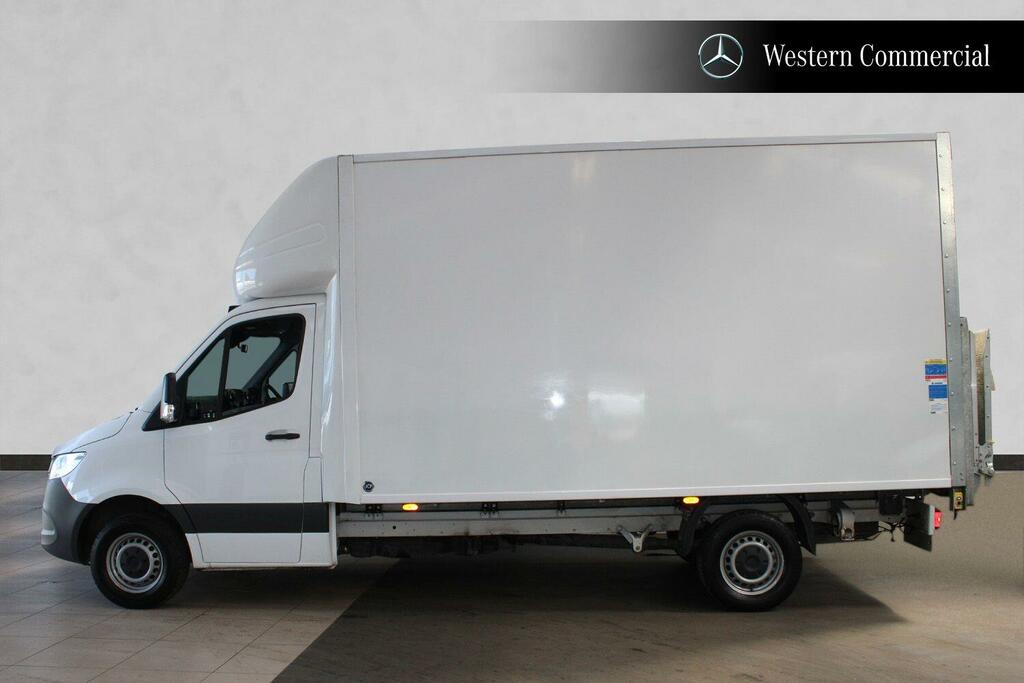 Mercedes-Benz Sprinter Pro White #7