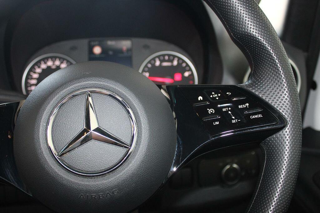 Mercedes-Benz Sprinter Pro White #17