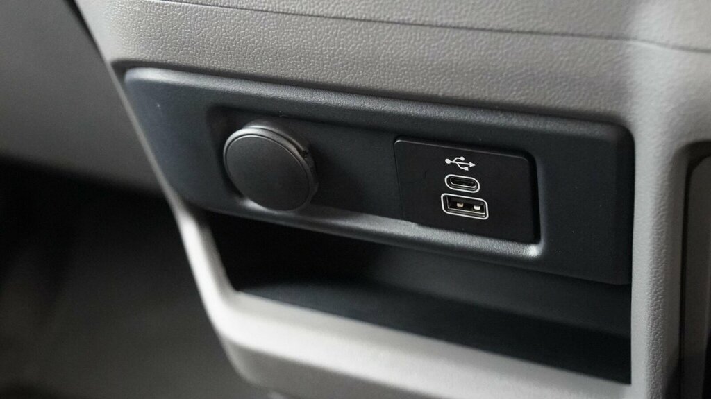 Volkswagen E-Transporter Commerce Pro Grey #9