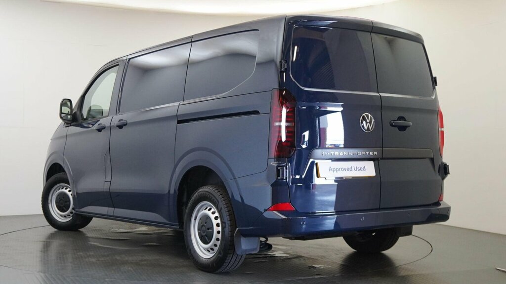 Volkswagen E-Transporter T32 65Kwh Commerce Plus Rwd Swb Purple #4