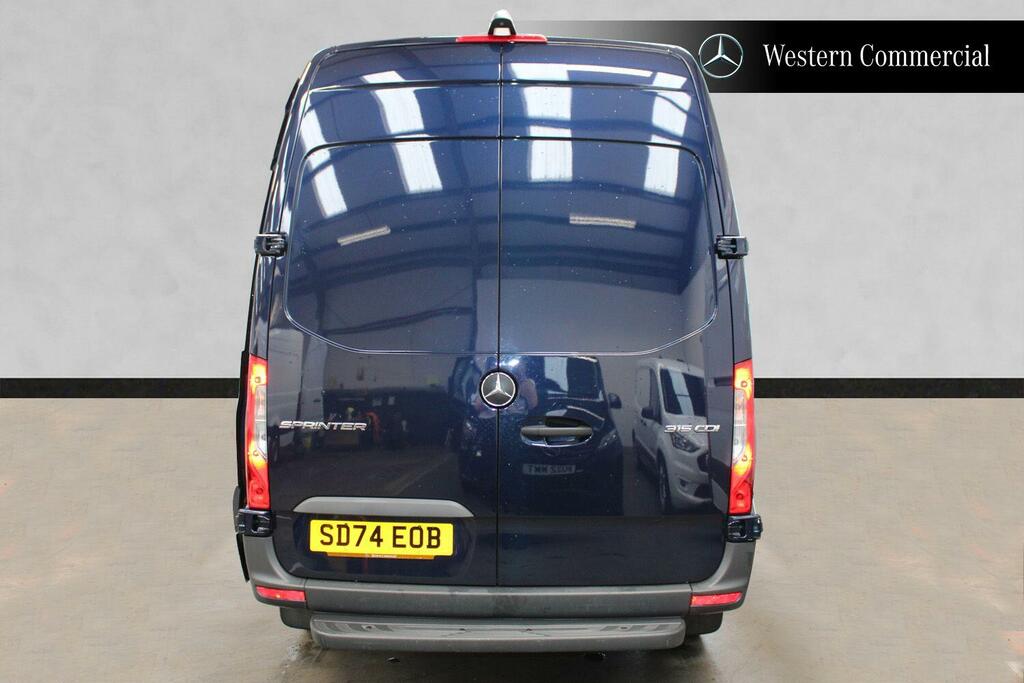 Mercedes-Benz Sprinter 3.5T H2 Pro Van #8