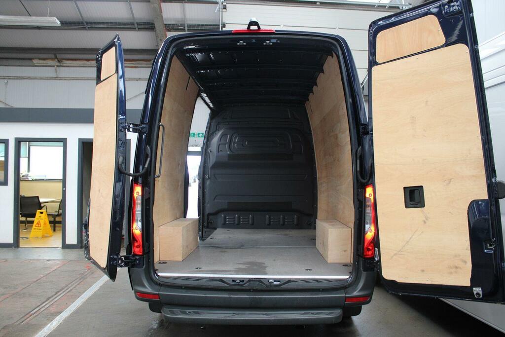 Mercedes-Benz Sprinter 2.0 315 Cdi Select Panel Van Rwd Blue #2