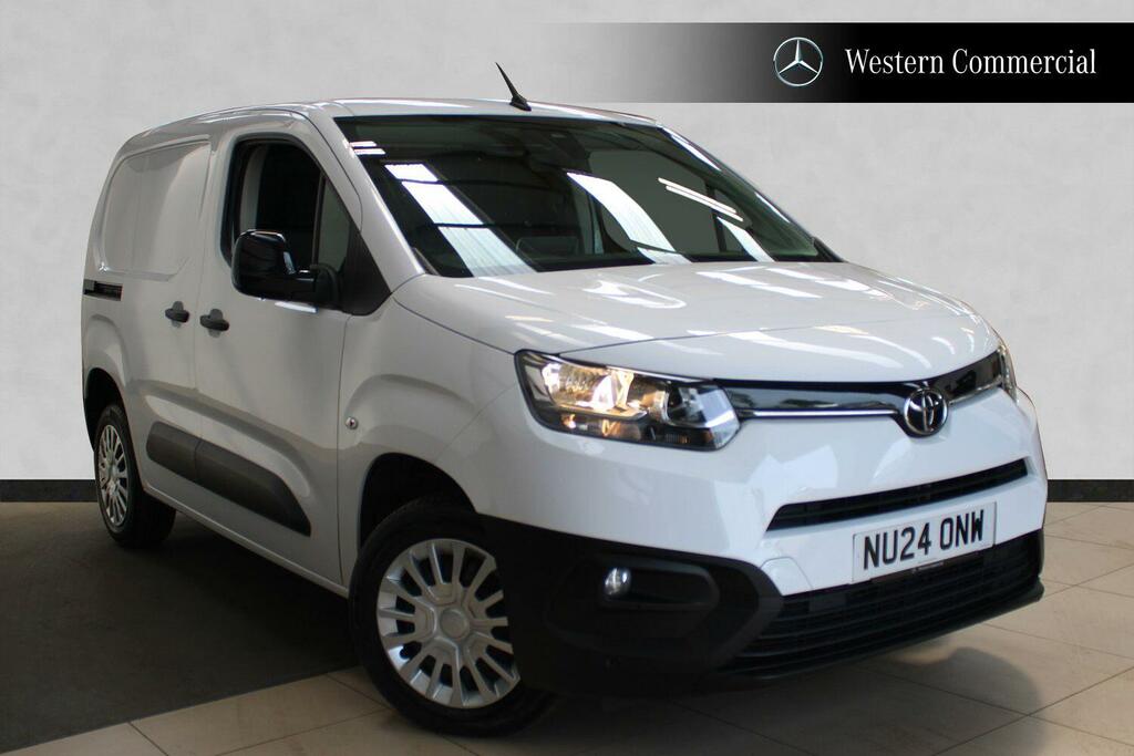 Toyota Proace City 1.5 Bluehdi Icon Short Panel Van White
