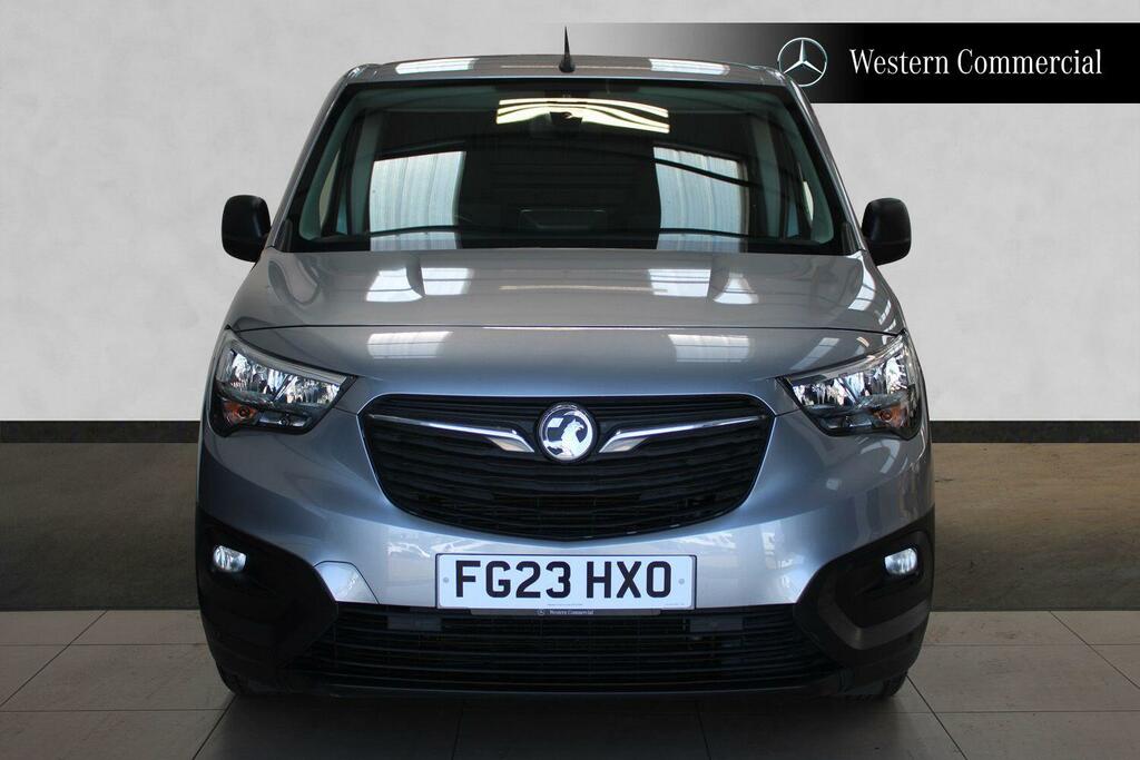 Vauxhall Combo 1.5 Turbo D 2300 Pro Panel Van 6Dr L White #37