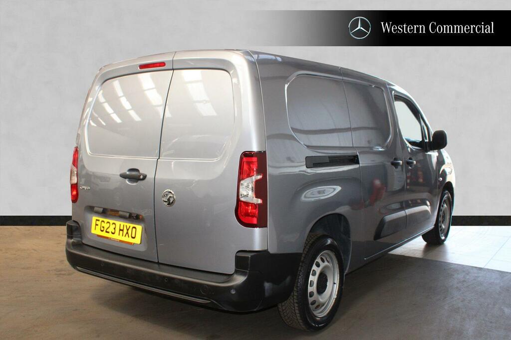 Vauxhall Combo 1.5 Turbo D 2300 Pro Panel Van 6Dr L White #8