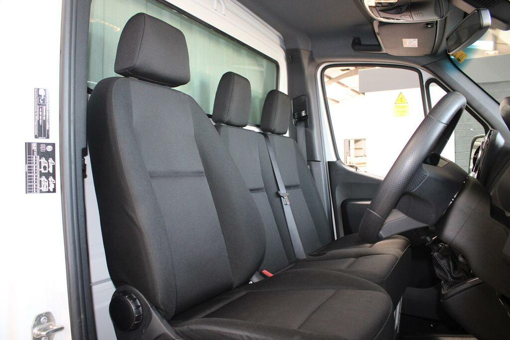Mercedes-Benz Sprinter 315 Luton Box L3 Progressive Rwd White #3